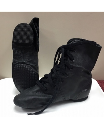 black jazz boots