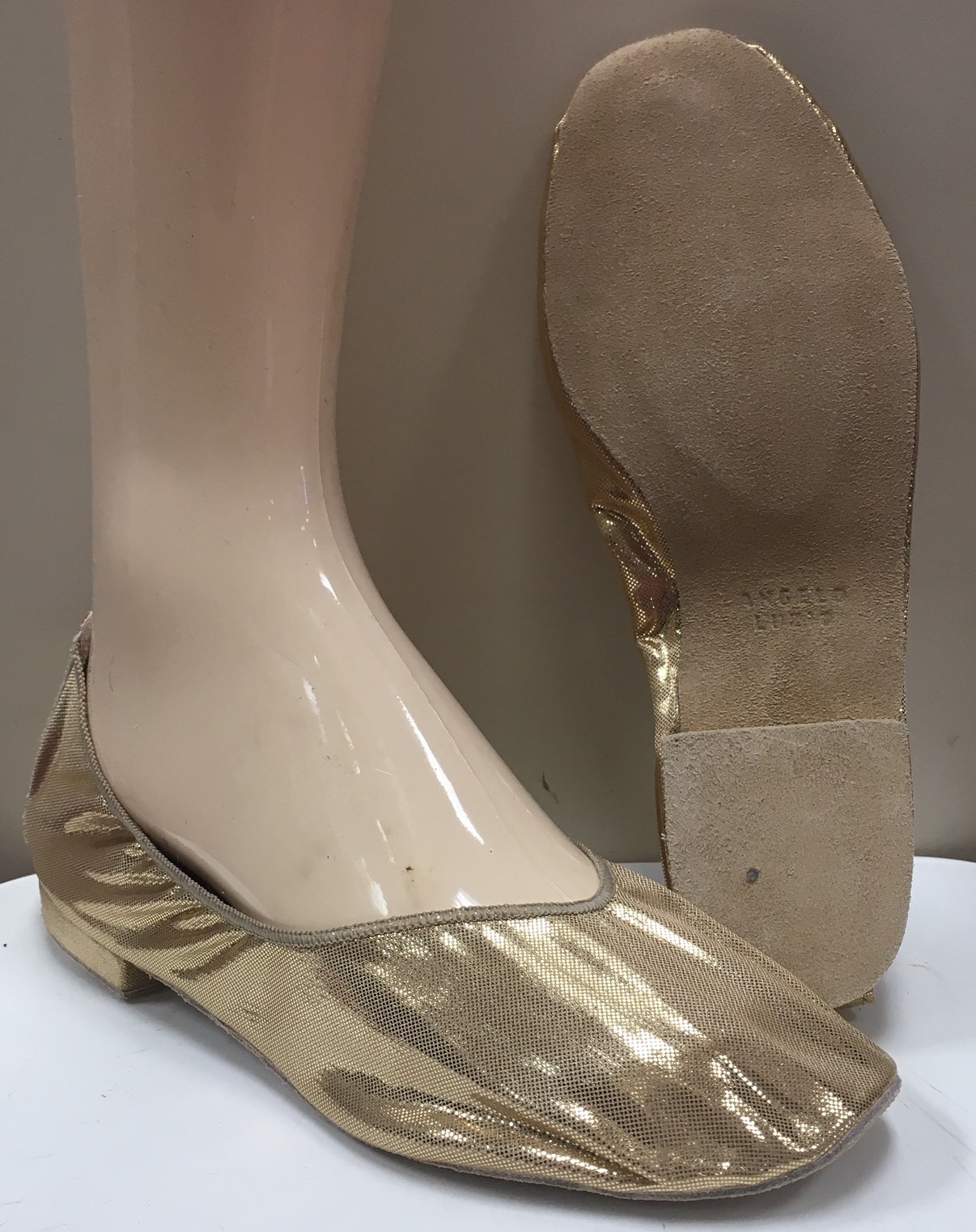 Angelo Luzio Women's Metallic Foldable Ballet Slipper