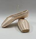 Sculpted Extraflex Shank Deep Vamp and High Heel